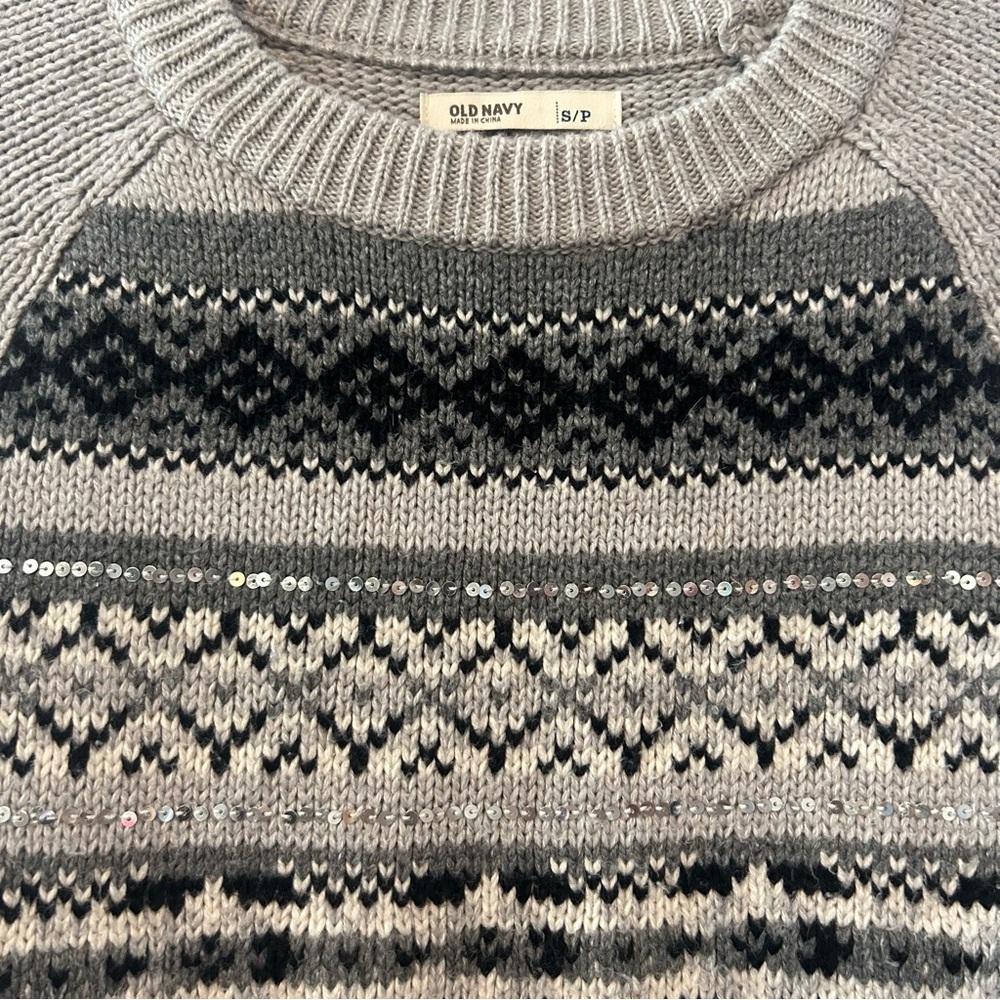Old Navy womens gray fair isle crewneck knit sweater with sequins size small - Picture 15 of 16